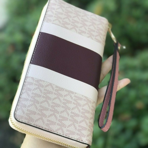 MICHAEL KORS JET SET LG CONTINENTAL WALLET BALLET - Picture 3 of 5